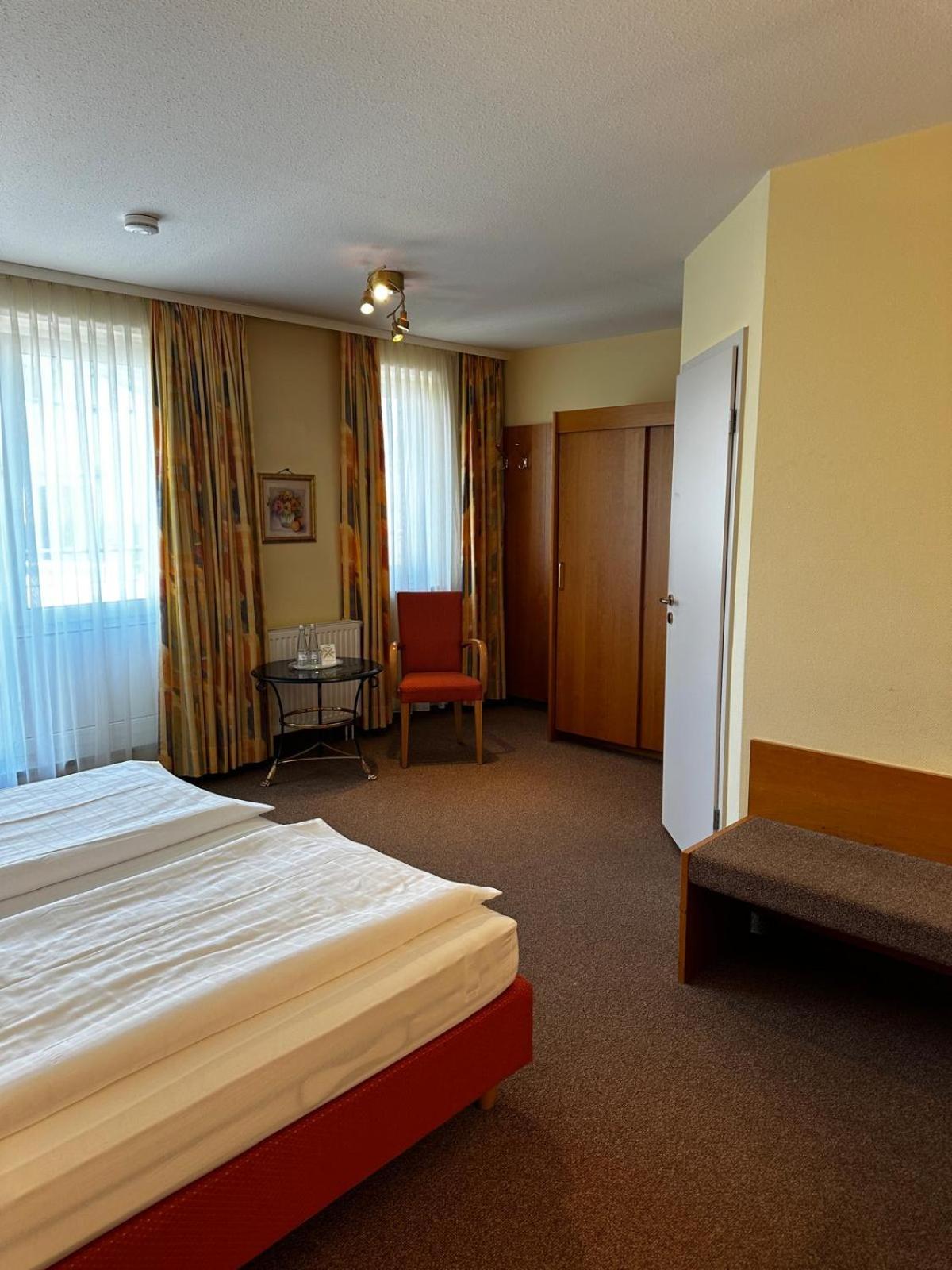 Hotel Sonne Eintracht Kg Achern Exterior foto